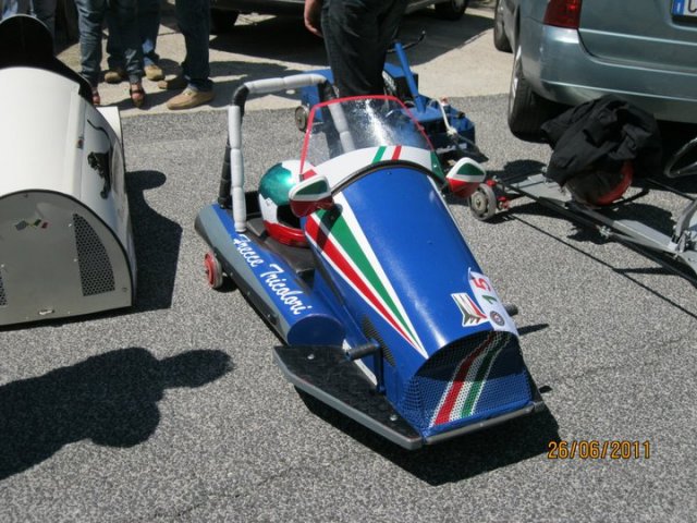 271098_1778658908133_1289206344_31449503_4036681_n